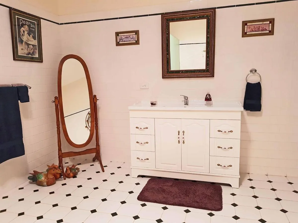 Apartment Gumtree House Montville